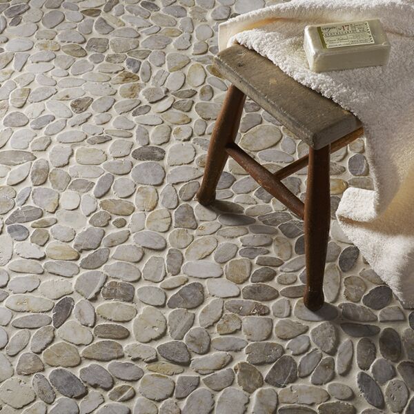 Riverstone White Flat Cut Pebble Mosaic - Large CPT02