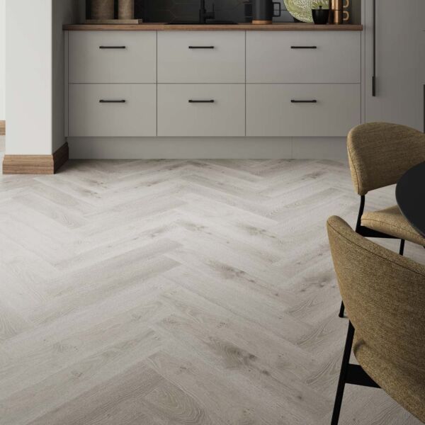 L10053 ClickLux Ashdown Limed Oak Herringbone Flooring
