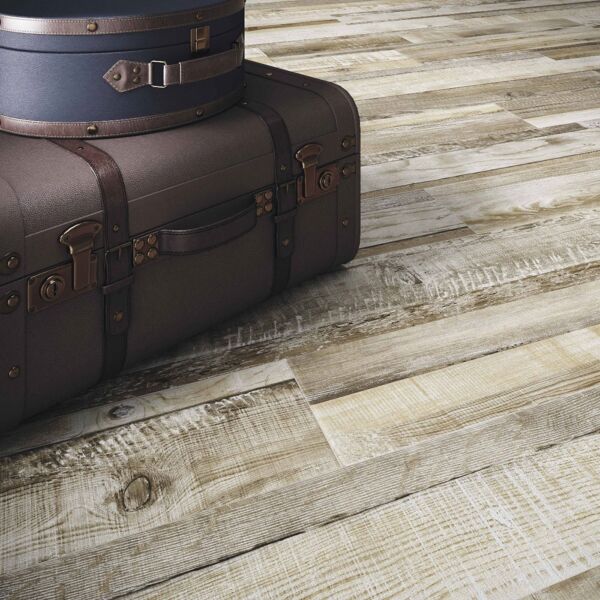 P14948 Darwin Natural Glazed Porcelain Wood Effect W&F 200x1200mm