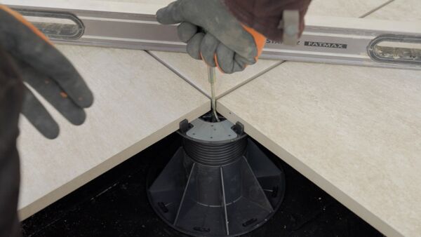 A10127 Pedestal Height Adjustment Key