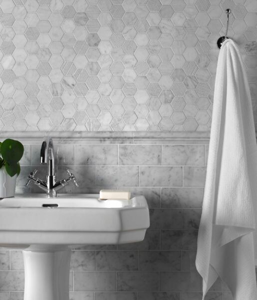 Carrara Polished Marble Moldura 305x46mm